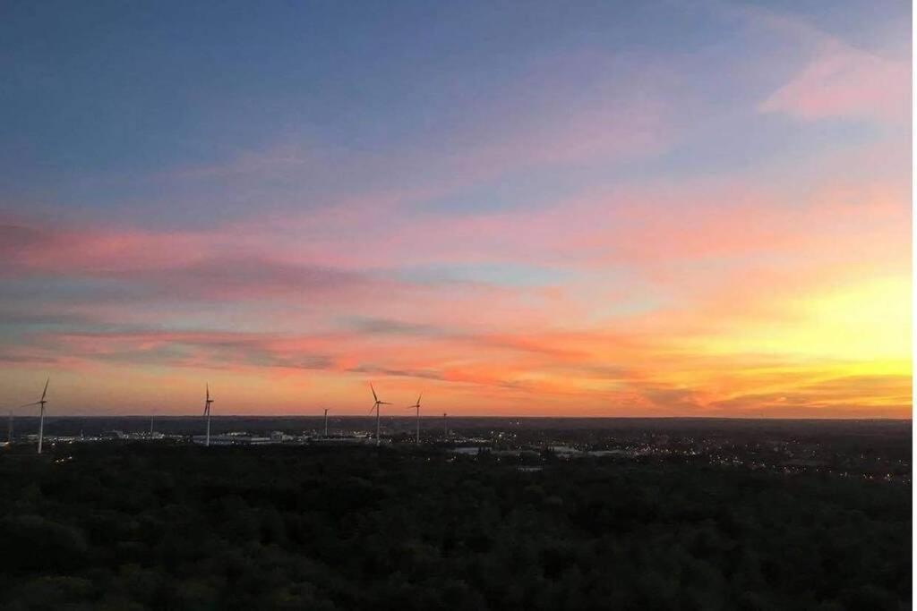 Skyline "Zonneweelde" Genk Lägenhet Exteriör bild